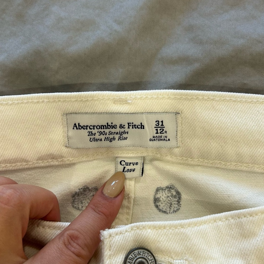 Abercrombie & Fitch White Embroidered Straight Leg Jeans - Picture 3 of 4